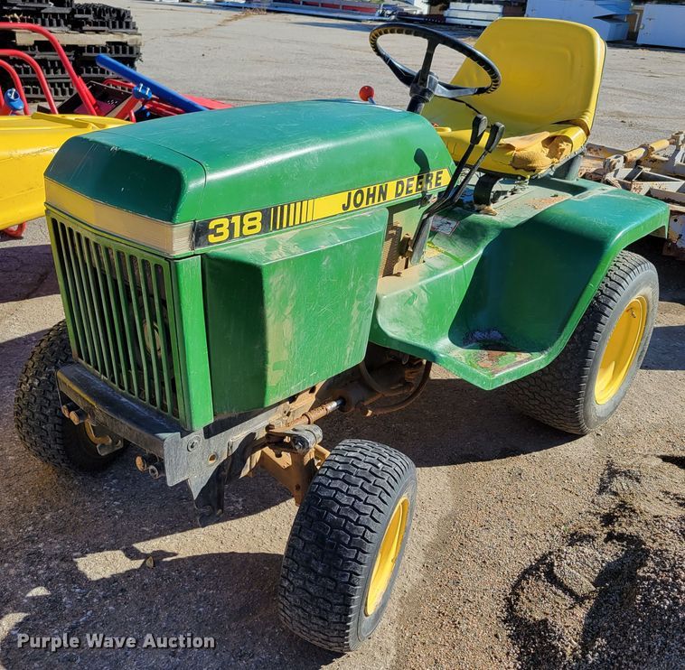 image for item JZ9011 John Deere 318  lawn mower