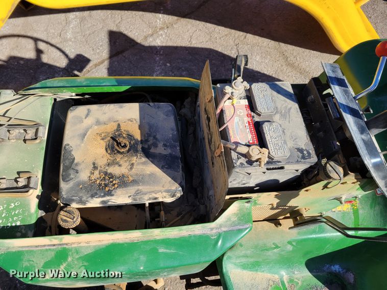 image for item JZ9011 John Deere 318  lawn mower