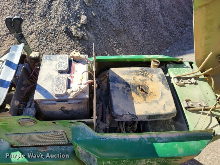 image for item JZ9011 John Deere 318  lawn mower