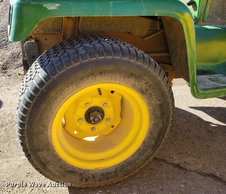 image for item JZ9011 John Deere 318  lawn mower