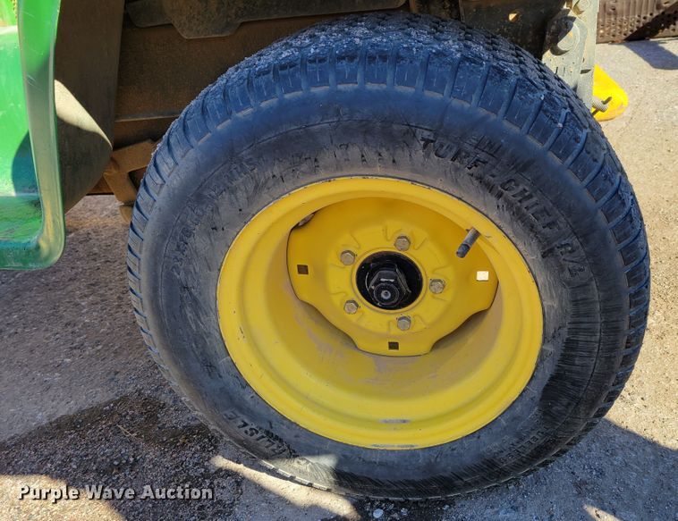 image for item JZ9011 John Deere 318  lawn mower