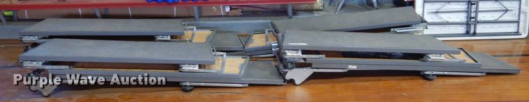 image for item JZ9013 (4) risers