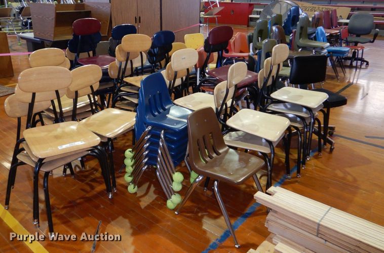 image for item JZ9018 Approximately 94 chairs