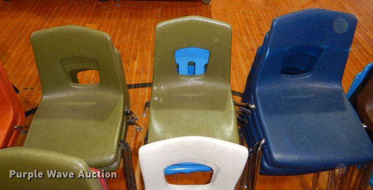 image for item JZ9018 Approximately 94 chairs