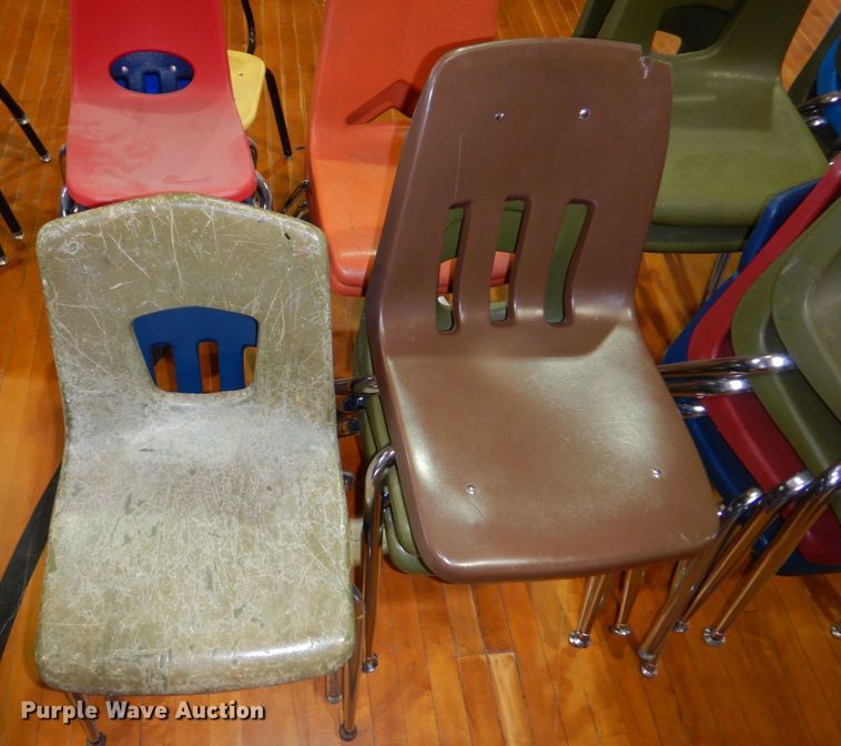 image for item JZ9018 Approximately 94 chairs