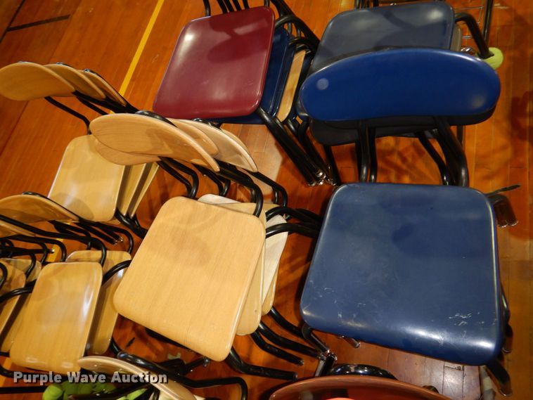image for item JZ9018 Approximately 94 chairs