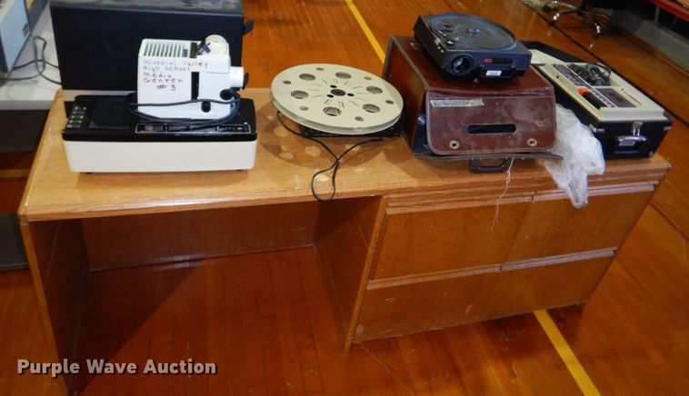 image for item JZ9019 Office supplies and equipment