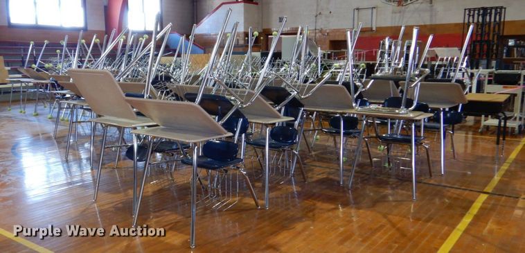 image for item JZ9020 Approximately 56 desks