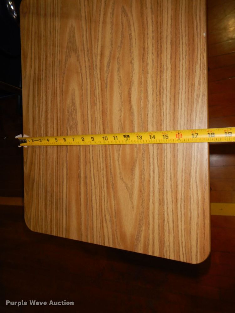 image for item JZ9020 Approximately 56 desks