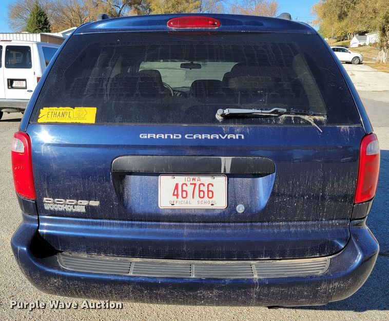 image for item JZ9027 2005 Dodge Grand Caravan  van