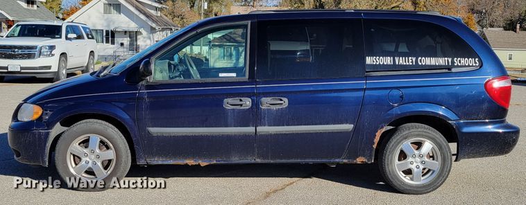 image for item JZ9027 2005 Dodge Grand Caravan  van