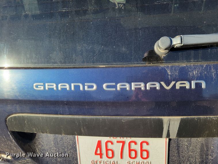 image for item JZ9027 2005 Dodge Grand Caravan  van