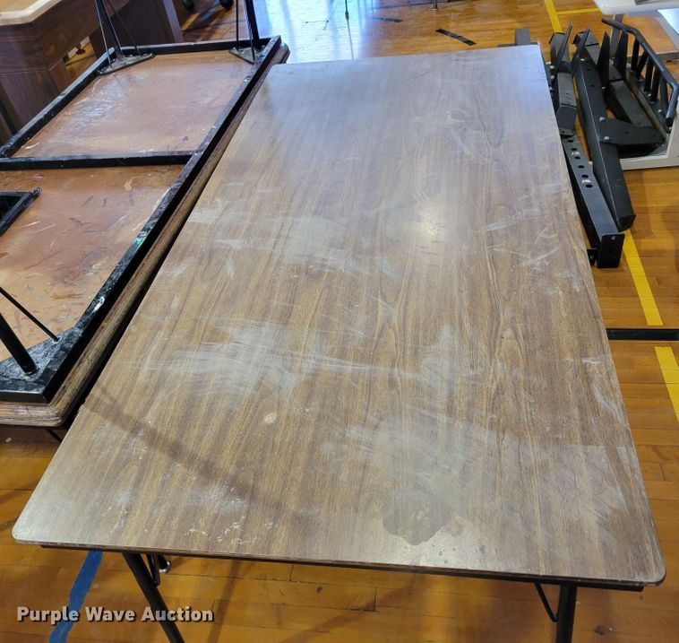 image for item JZ9028 (21) tables