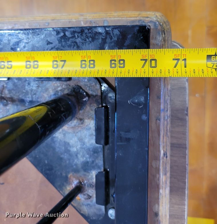 image for item JZ9028 (21) tables