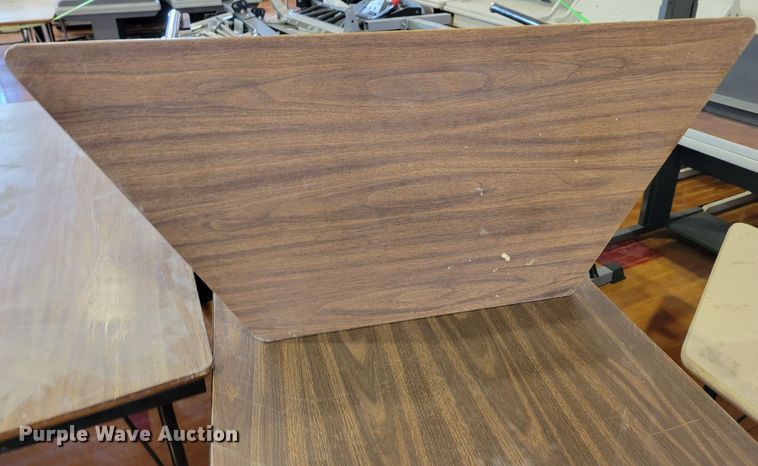 image for item JZ9028 (21) tables