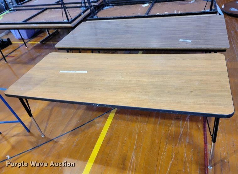 image for item JZ9028 (21) tables