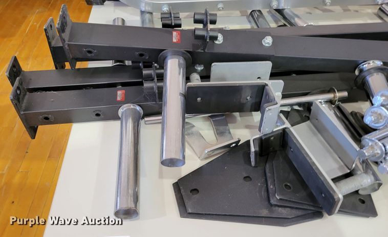 image for item JZ9029 Valor Fitness  weight machine