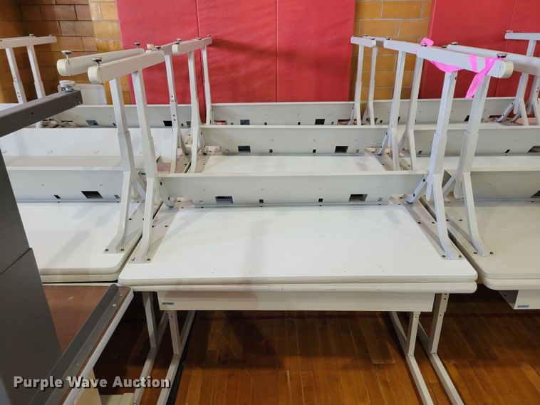 image for item JZ9032 (26) computer desks