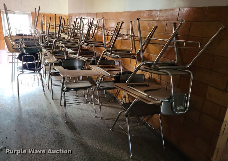 image for item JZ9035 (21) desks