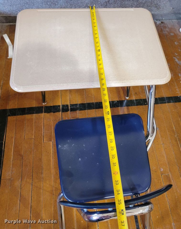 image for item JZ9035 (21) desks