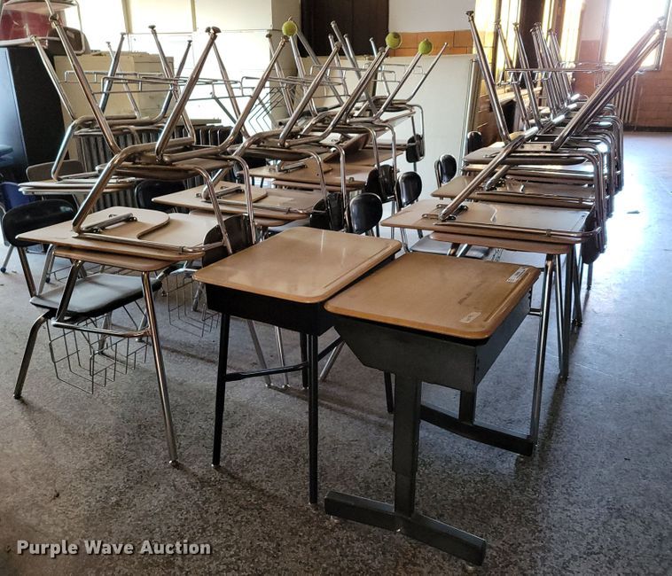 image for item JZ9036 (22) desks