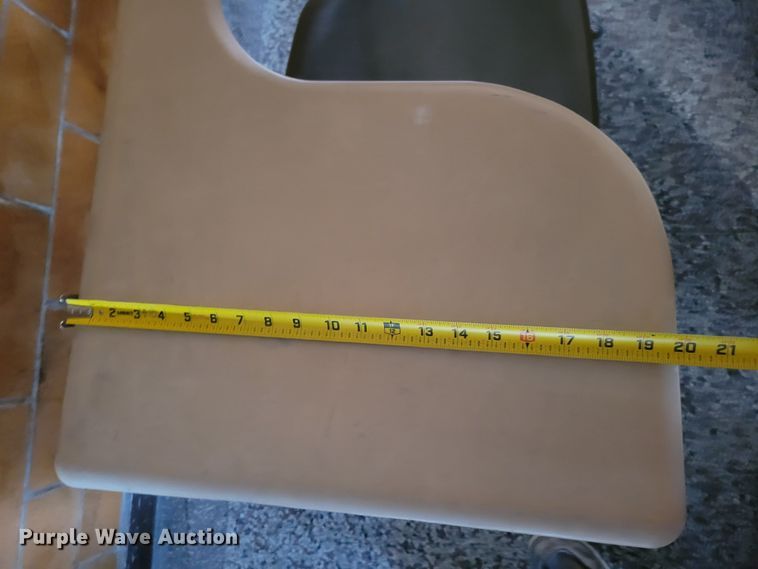 image for item JZ9036 (22) desks