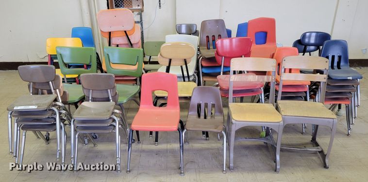 image for item JZ9040 Approximately 65 chairs