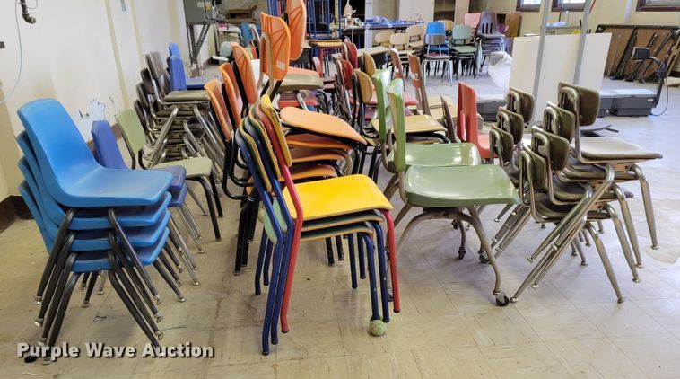 image for item JZ9040 Approximately 65 chairs