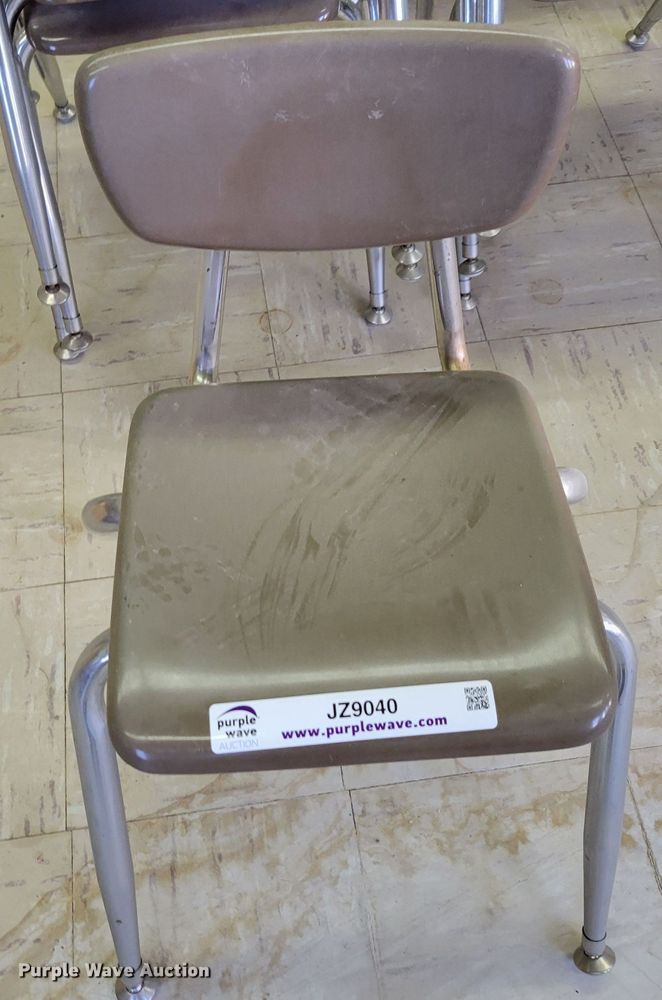 image for item JZ9040 Approximately 65 chairs