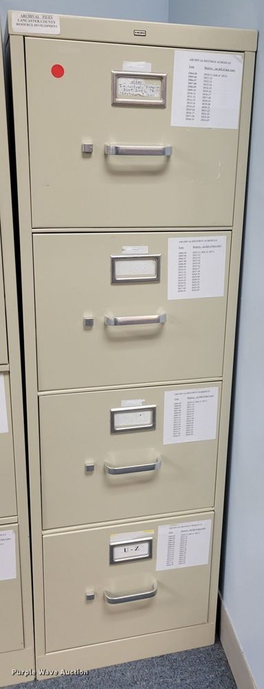 image for item JZ9074 (4) filing cabinets