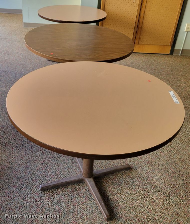 image for item JZ9075 (3) round tables