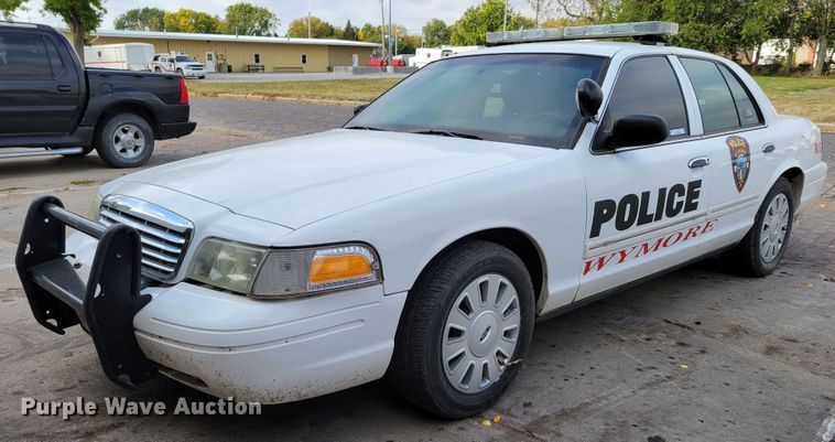 image for item JZ9091 2011 Ford Crown Victoria Police Interceptor