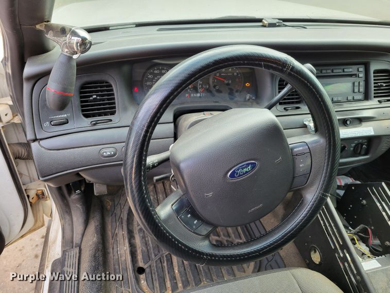 image for item JZ9091 2011 Ford Crown Victoria Police Interceptor