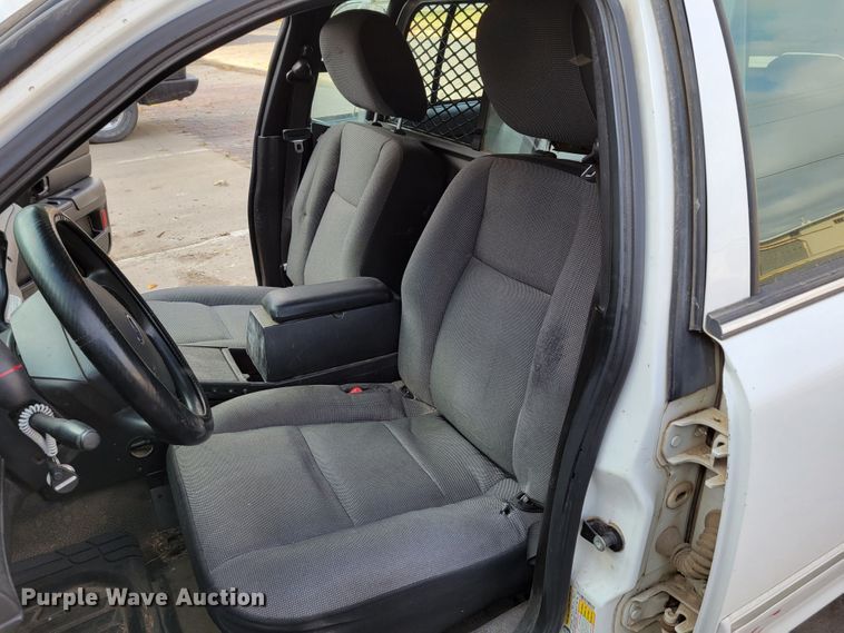 image for item JZ9091 2011 Ford Crown Victoria Police Interceptor