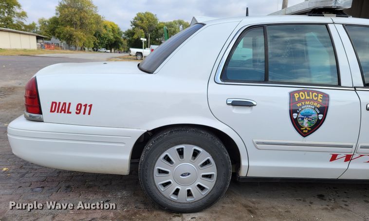 image for item JZ9091 2011 Ford Crown Victoria Police Interceptor