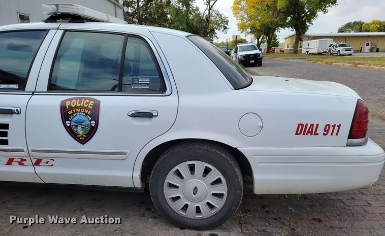 image for item JZ9091 2011 Ford Crown Victoria Police Interceptor