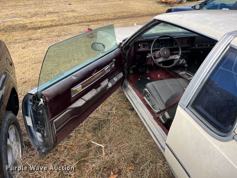 image for item KF9819 1987 Oldsmobile Cutlass