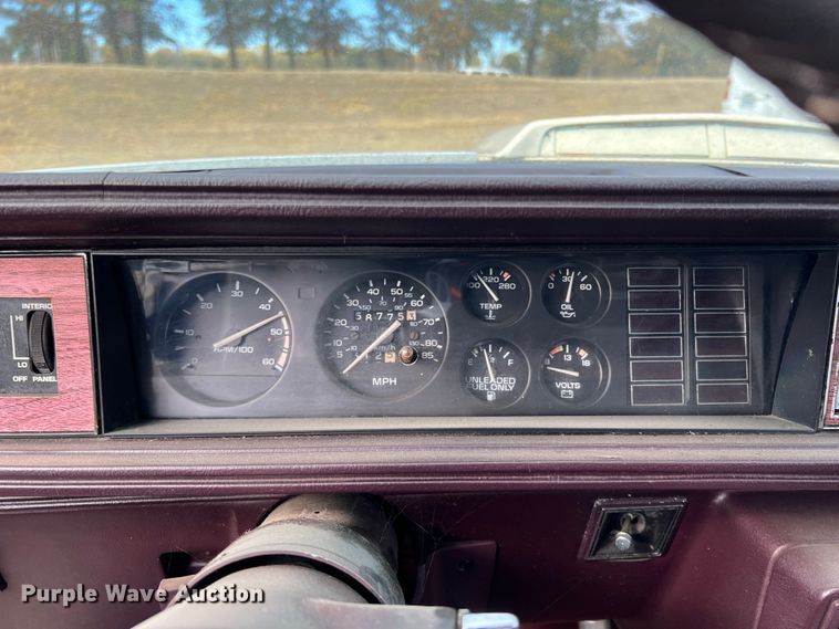 image for item KF9819 1987 Oldsmobile Cutlass