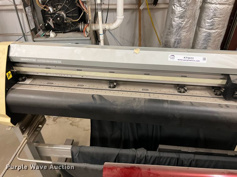 image for item KF9830 GraphTec Cutting Pro FC7000-100  plotter/cutter