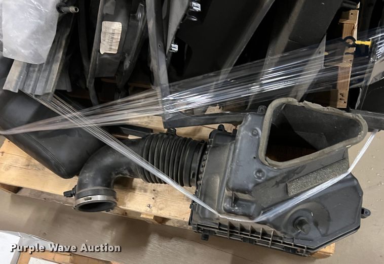 image for item KF9833 Automotive parts and accessories