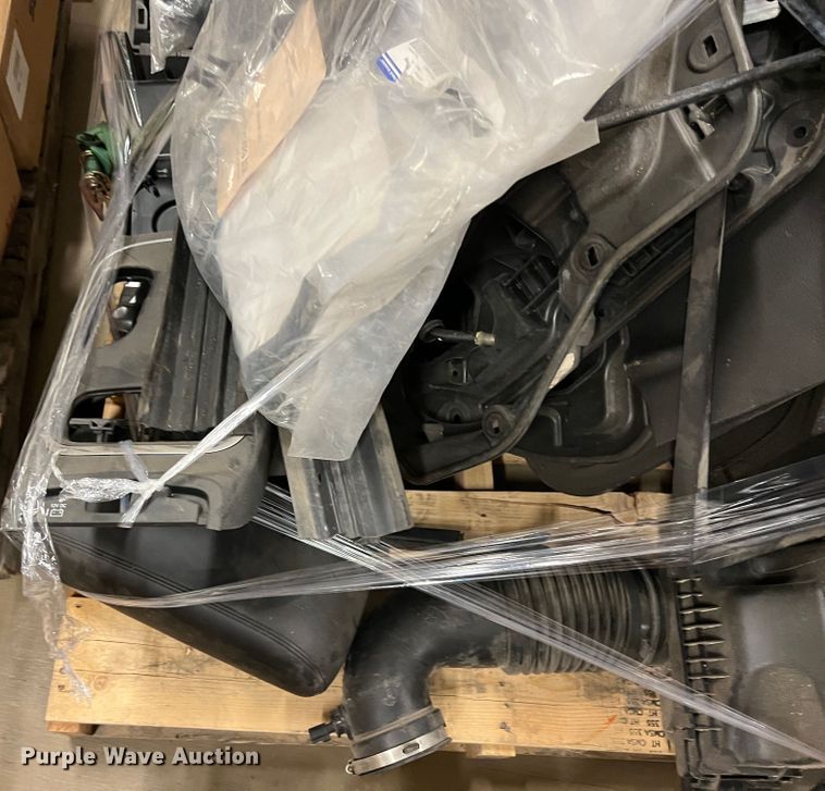 image for item KF9833 Automotive parts and accessories