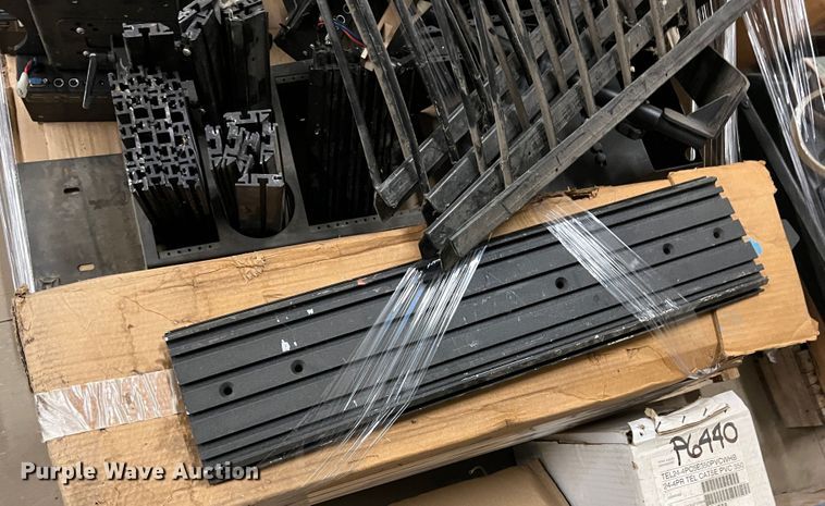 image for item KF9833 Automotive parts and accessories