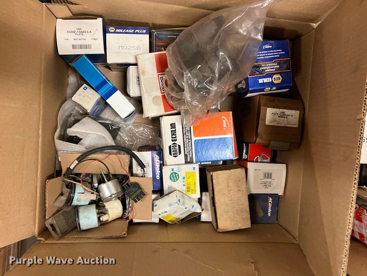 image for item KF9833 Automotive parts and accessories