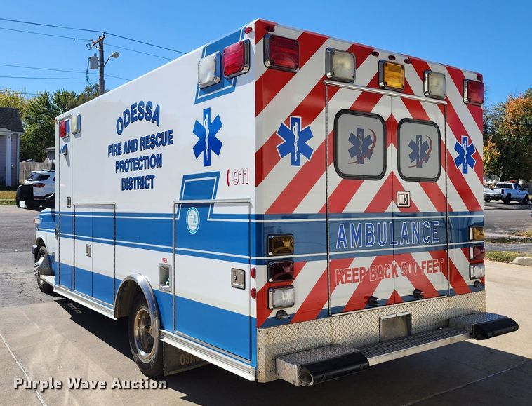 image for item KH9194 2012 Chevrolet Express G4500  ambulance