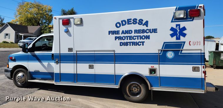 image for item KH9194 2012 Chevrolet Express G4500  ambulance