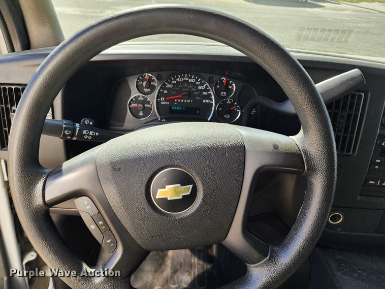 image for item KH9194 2012 Chevrolet Express G4500  ambulance