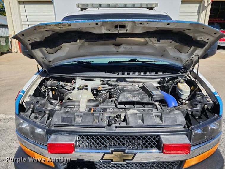 image for item KH9194 2012 Chevrolet Express G4500  ambulance