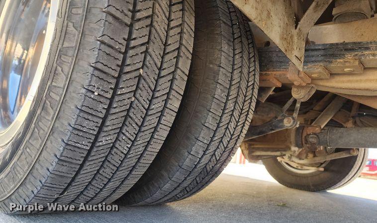 image for item KH9194 2012 Chevrolet Express G4500  ambulance