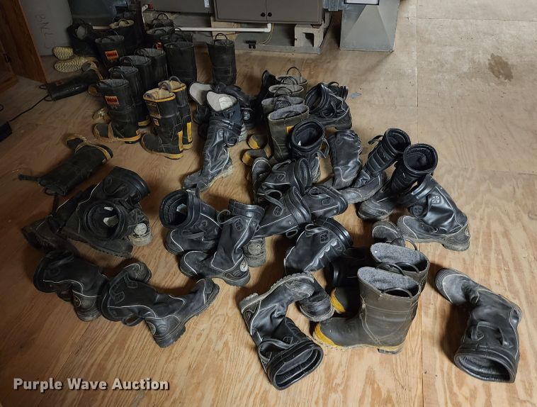 image for item KH9196 Fire fighting equipment