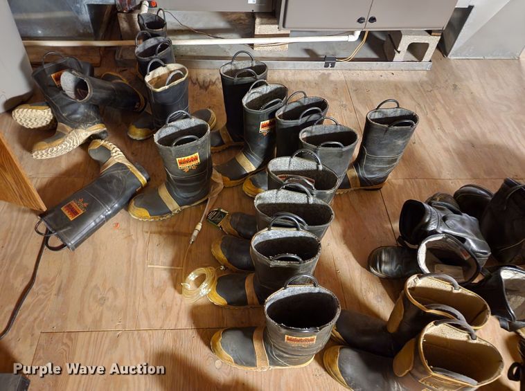 image for item KH9196 Fire fighting equipment